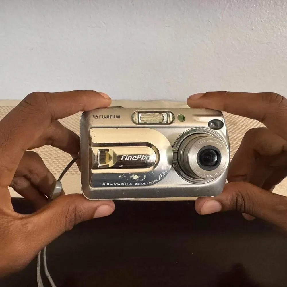 Fujifilm Finepix A340 Vintage Digital Camera